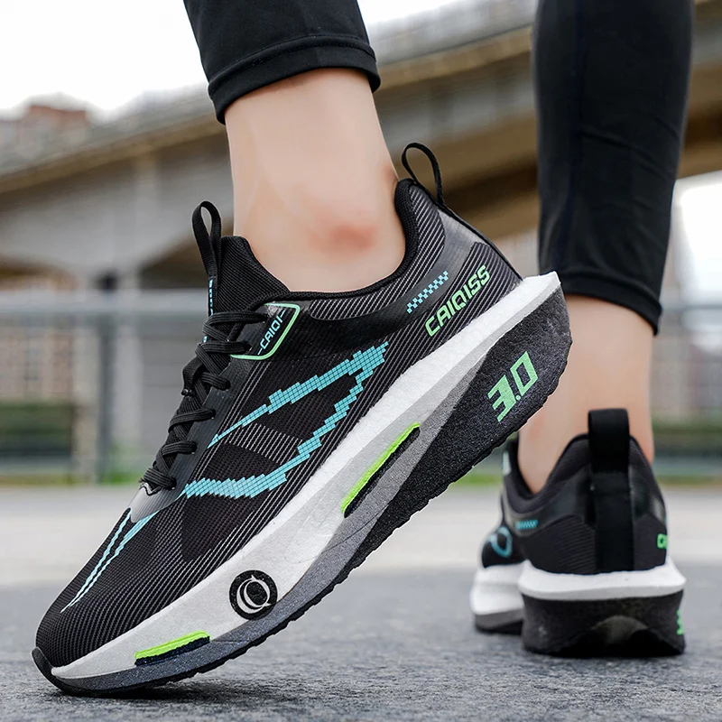 Running Shoe Carbon - أحذية جري رياضية خفيفة الوزن ومريحة