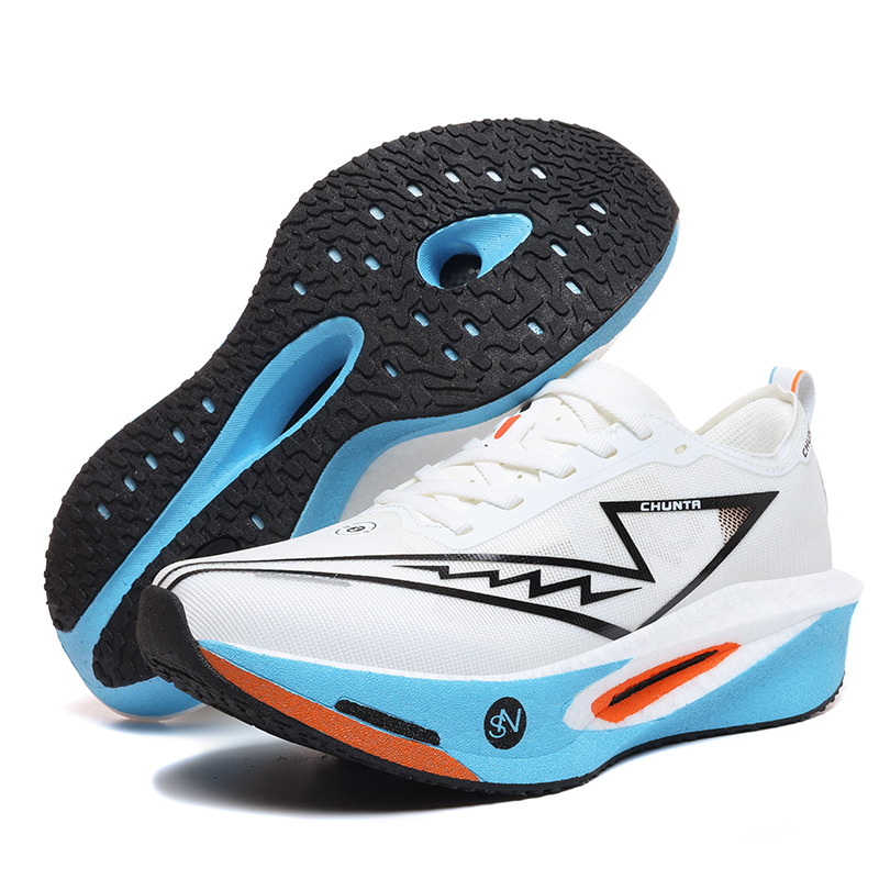 أحذية جري للرجال والنساء خفيفة - مراجعة Running Shoe Carbon وسعره