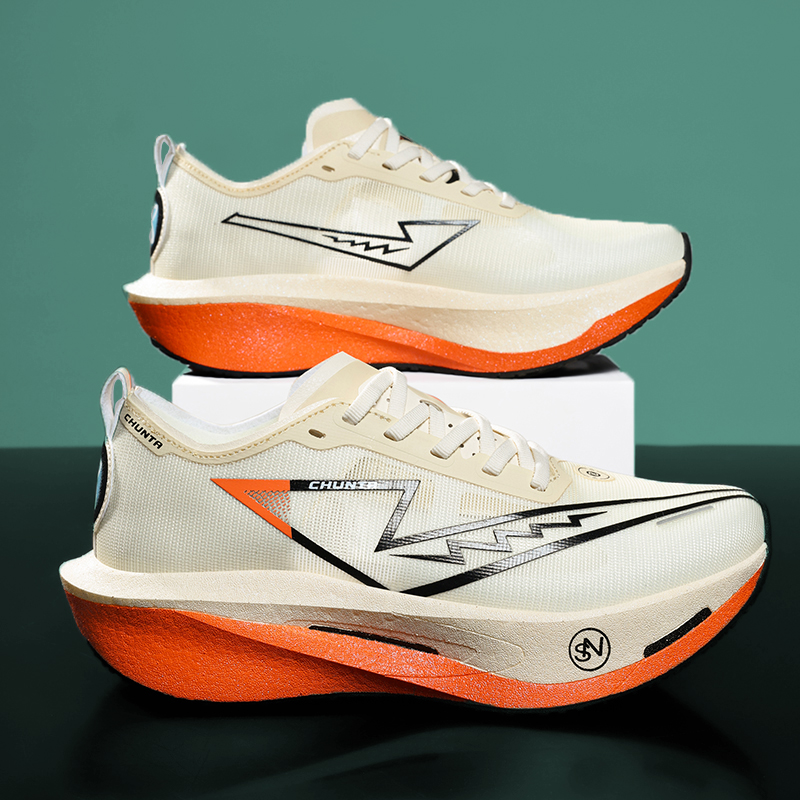 أحذية رياضية للرجال والنساء خف - مراجعة Running Shoe Carbon وسعره