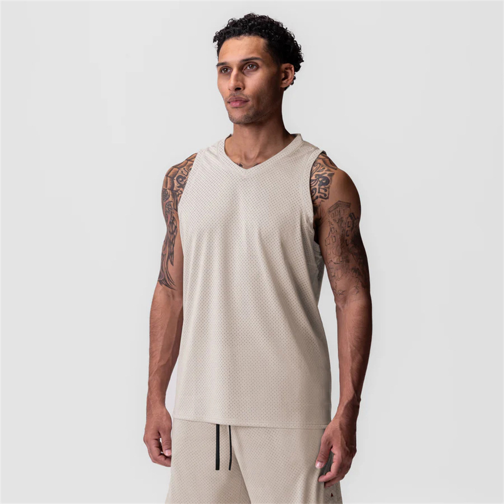 ملابس رجالية تانك توب رياضة تي - مراجعة Running Gear Gym وسعره