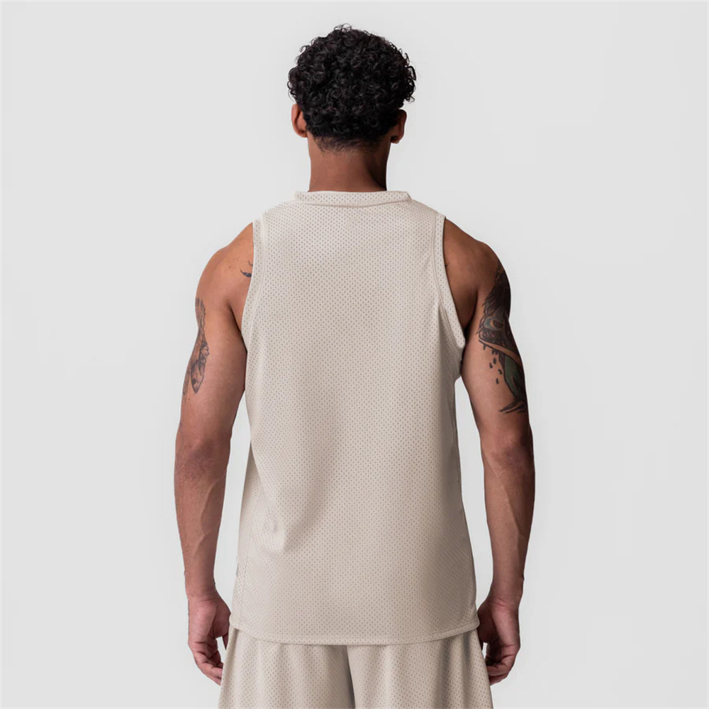 ملابس رجالية تانك توب رياضة تي - مراجعة Running Gear Gym وسعره